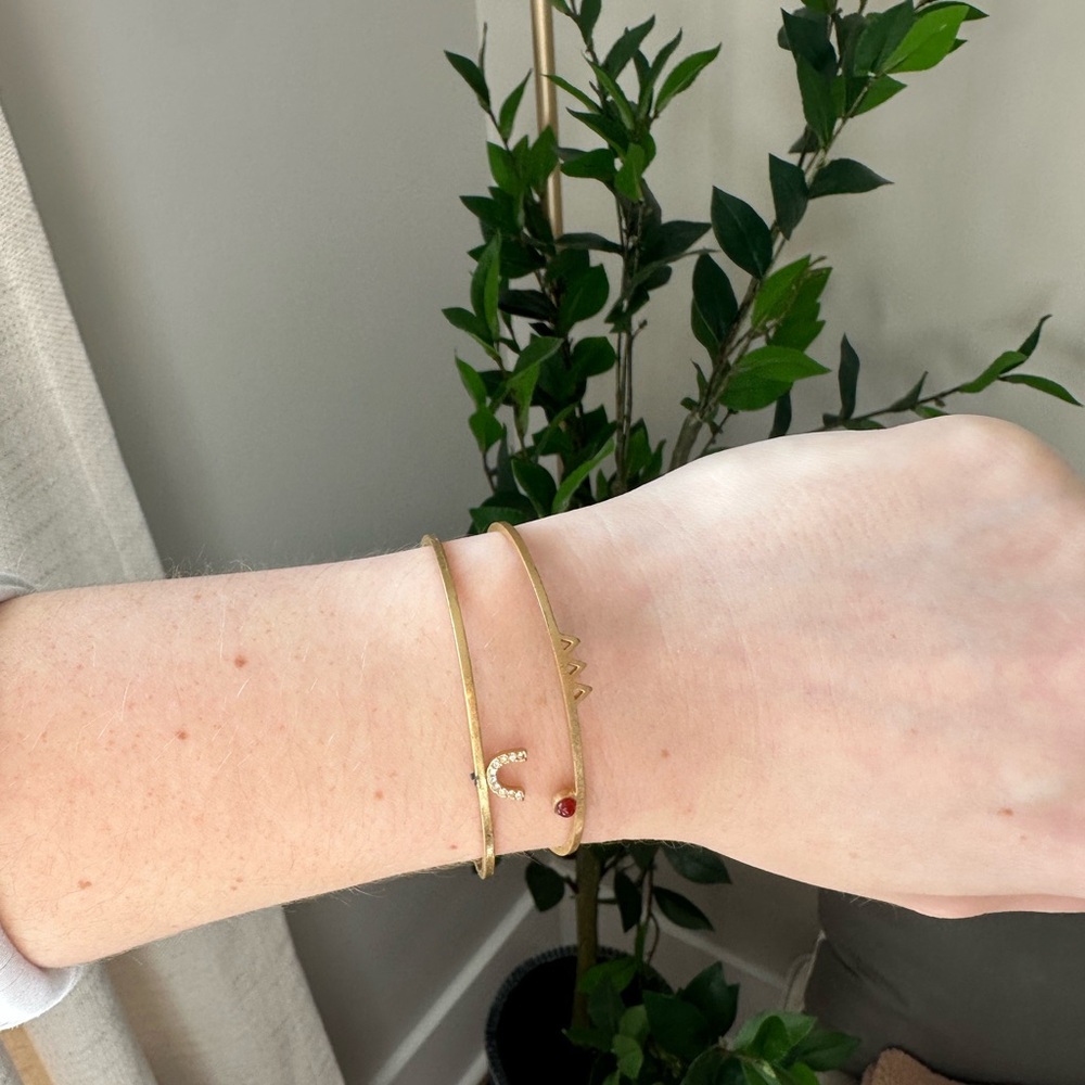 Madewell Elegant Gold and Red Women's Bracelet Set